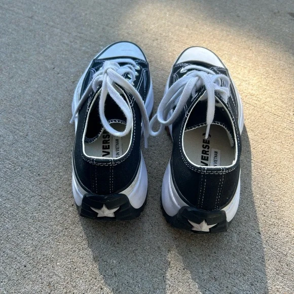 Converse Run Star Hike Platform Sneakers – Black (Women’s 7) - Picture 6 of 8